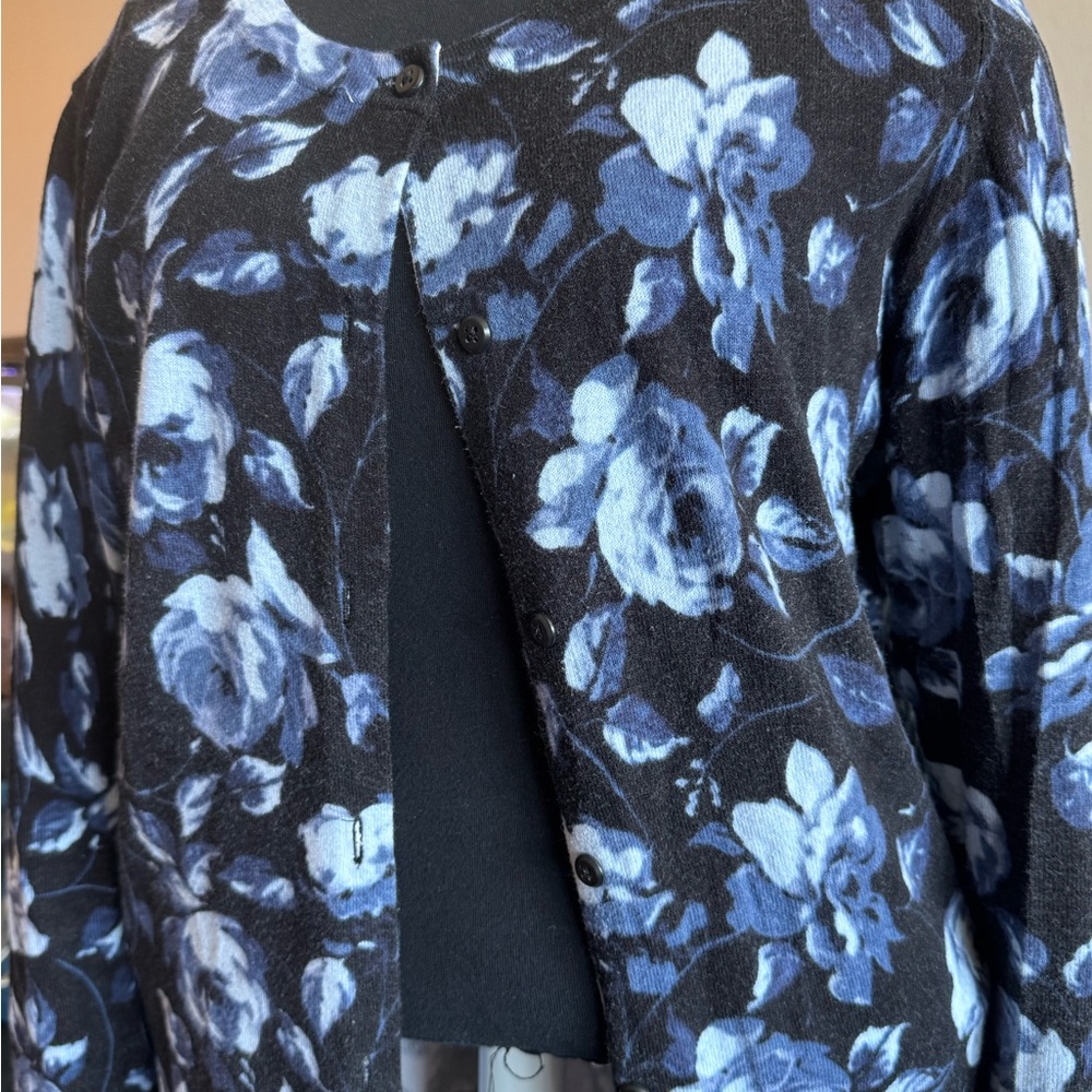 Black Floral Open Blazer Jacket with Blue Rose Print - Picture 7 of 10